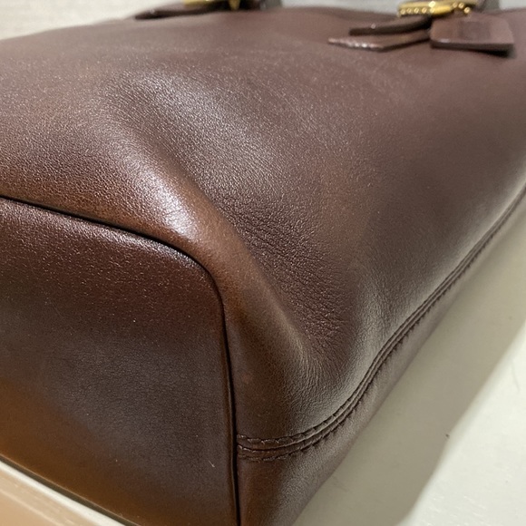 COACH (No. C2W-9803) Legacy Vintage Brown Leather Tote Bag - Picture 9 of 16